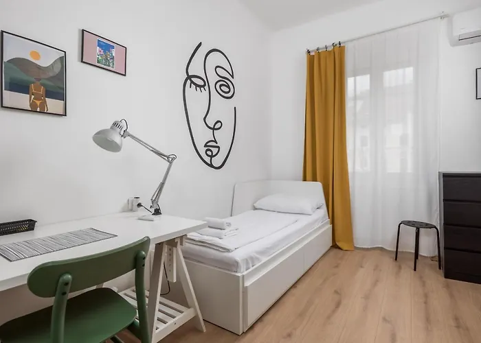 Brajda - 4 Bedroom アパート *