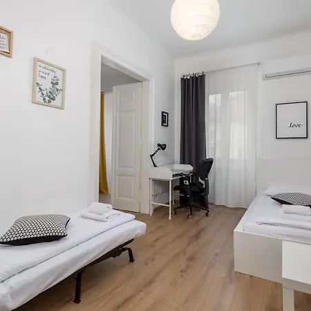 Brajda - 4 Bedroom * Rijeka
